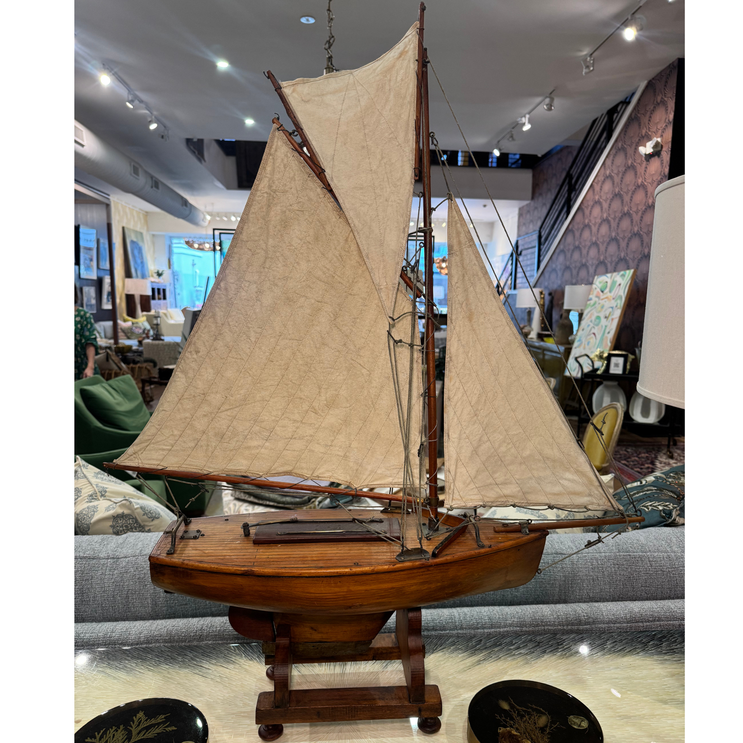 Pond Yacht