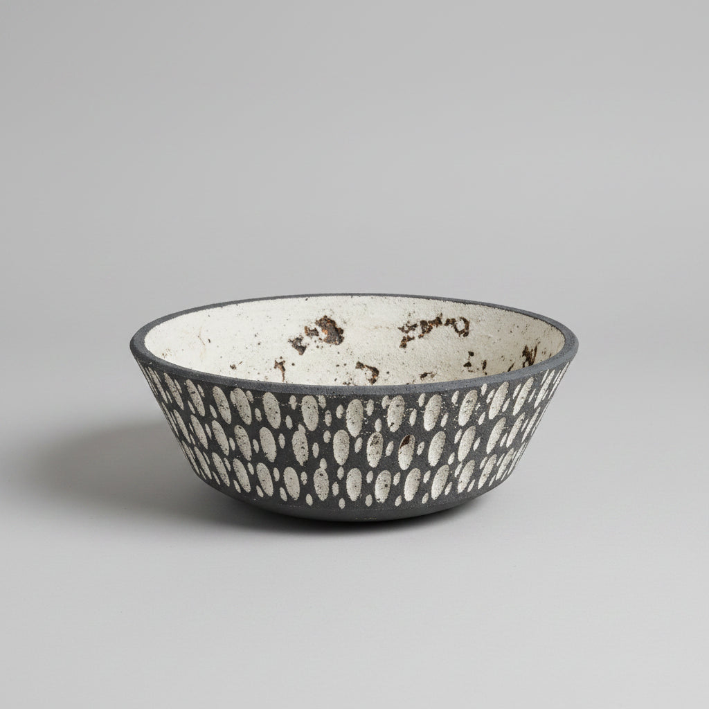 Black and White Pottery Planters