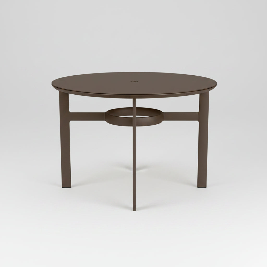 Round Outdoor Dining Table, 41"