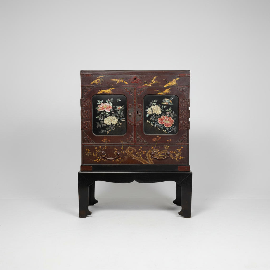 Chinese Export Table Cabinet with Legs, 1910