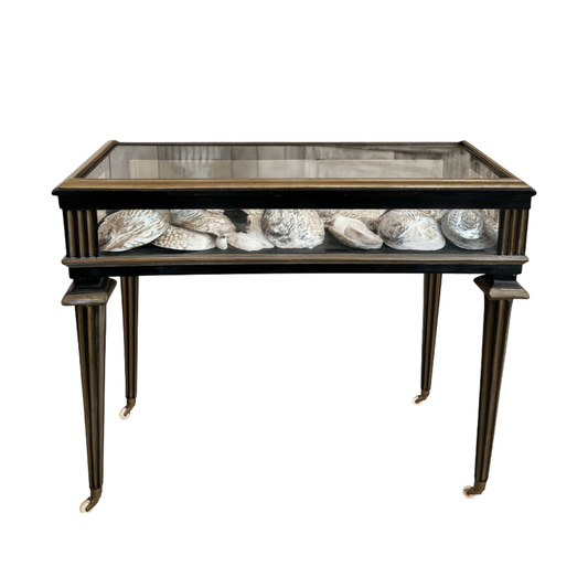 Display Vitrine on Wheels
