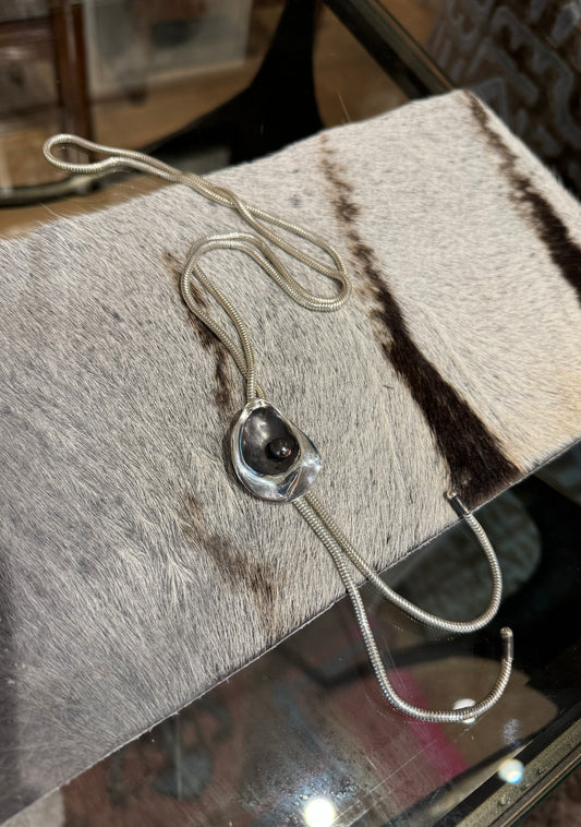 Sterling Silver Oyster Bolo Tie with Pearl