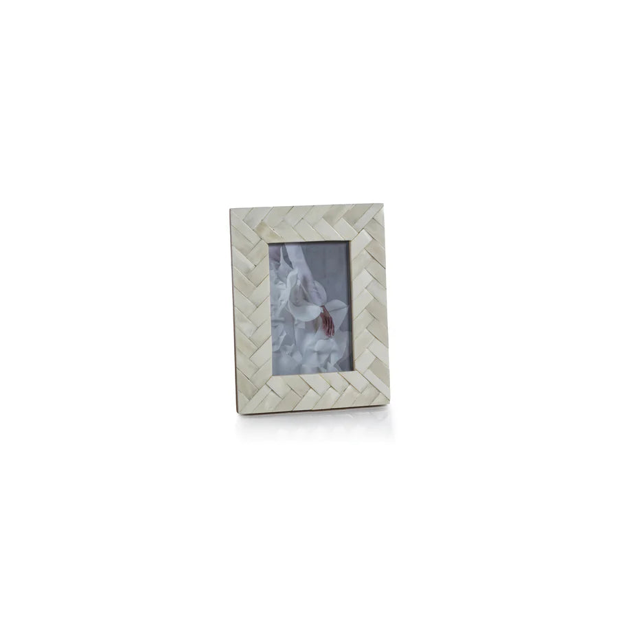 White Braided Bone Frame- 4x6