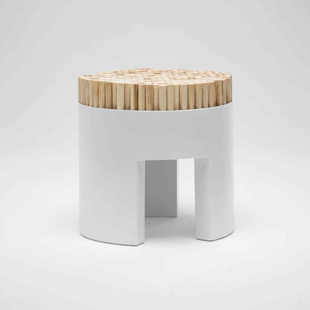 Chiquita Stool