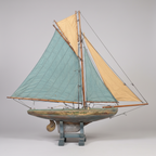 Pond Yacht