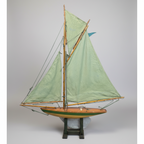 Pond Yacht