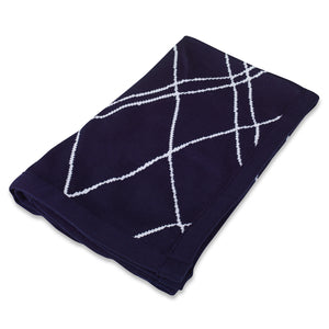 Taza outdoor Throw in Navy + Natural